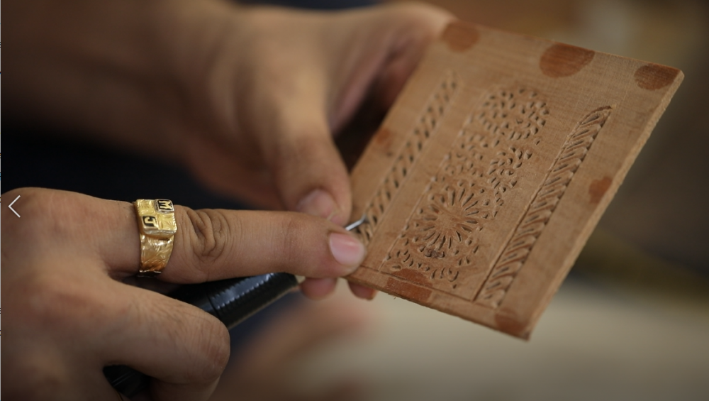 Sandalwood Carving, Jaipur Art, Live Experiences