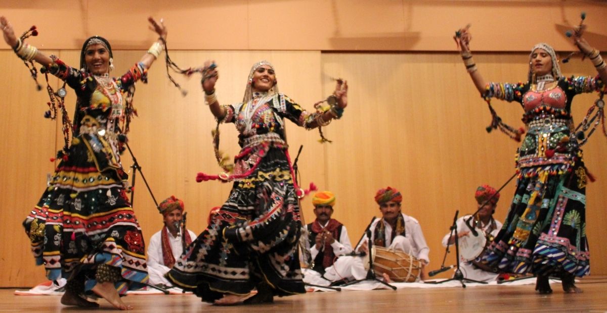 Supple Dance Of The Kalbelia Tribe. - Rajasthan Studio